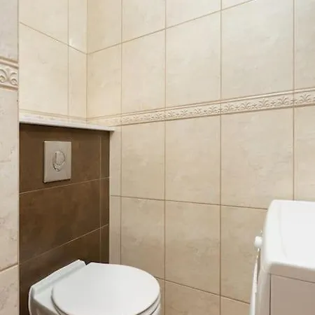 Apartament S22 *