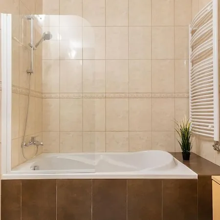 Apartament S22