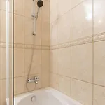S22 * Budapeste